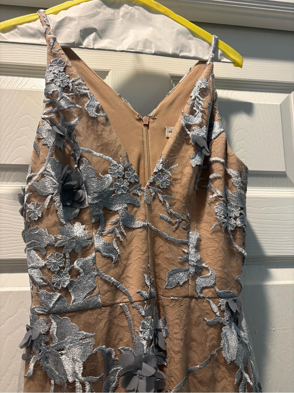 Dress the Population Beige Midi Dress with Silver Floral Appliqué - Picture 5 of 6